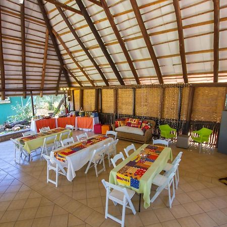 Flatdog Lodge Air Terjun Victoria Bagian luar foto
